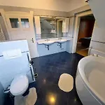 Privat bolig R24, Rose House Ljubljana