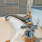 Privat bolig R24, Rose House *