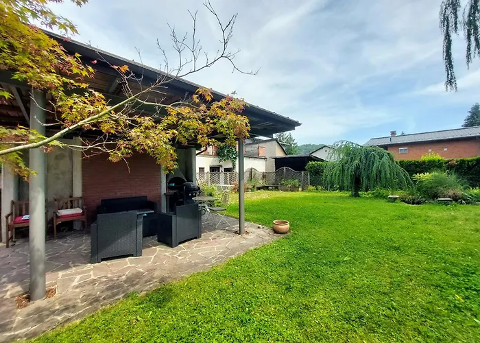 R24, Rose House Lublaň