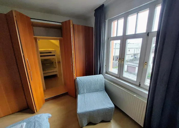 R24, Rose House Lublaň